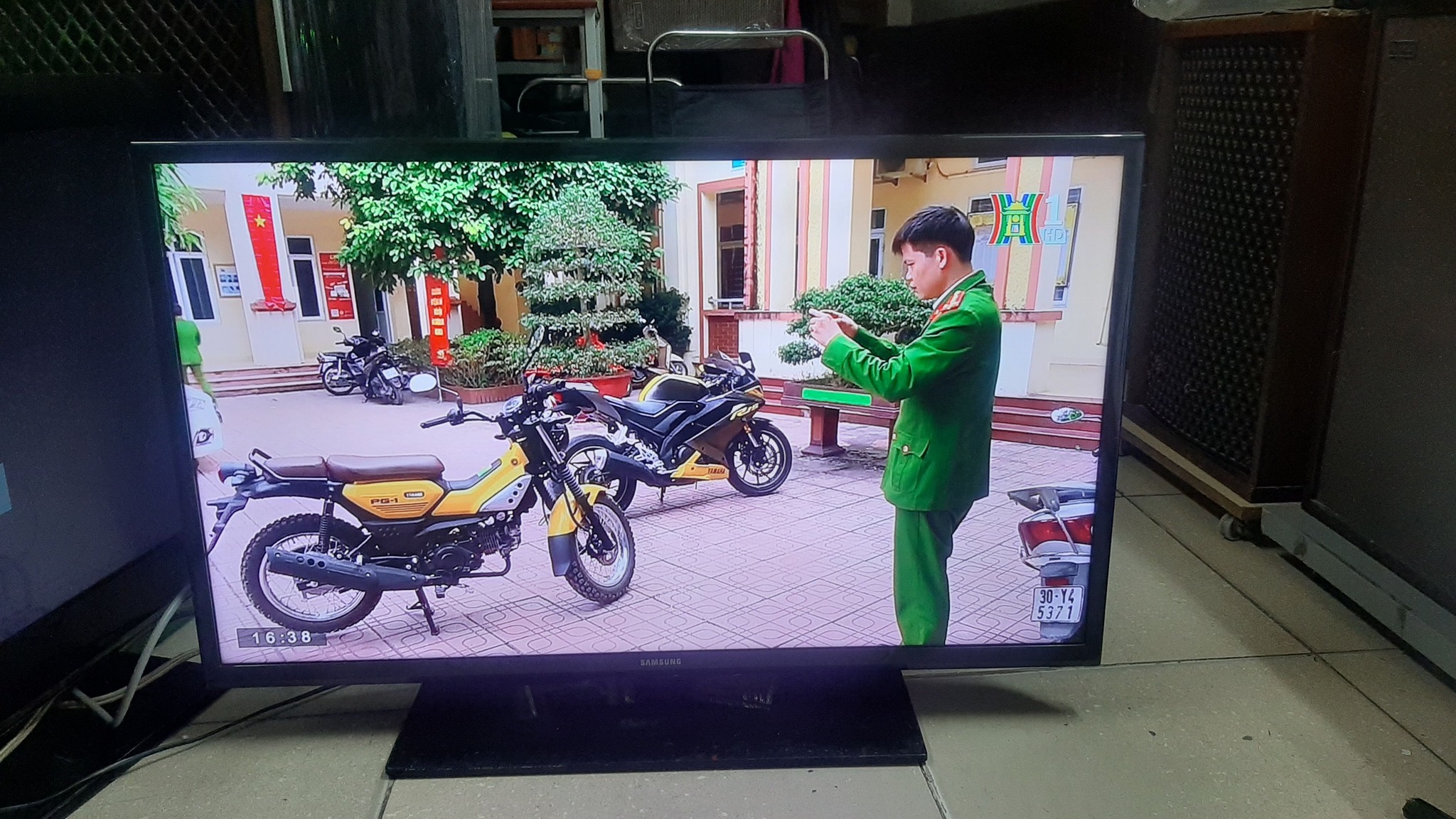 Thu mua tivi cũ hỏng Hà Nội, thanh lý tại nhà giá cao nhất